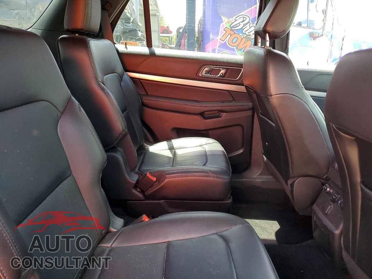 FORD EXPLORER 2018 - 1FM5K8D81JGB86201