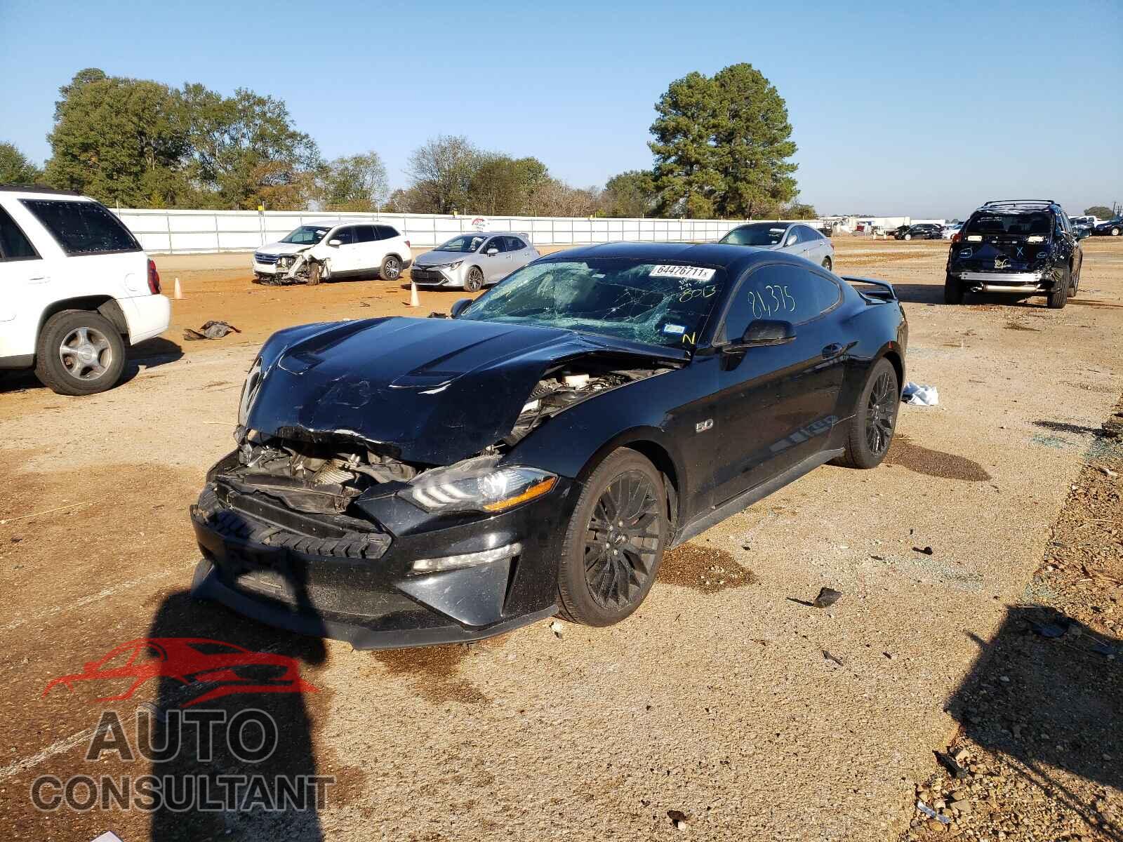 FORD MUSTANG 2019 - 1FA6P8CF3K5188013
