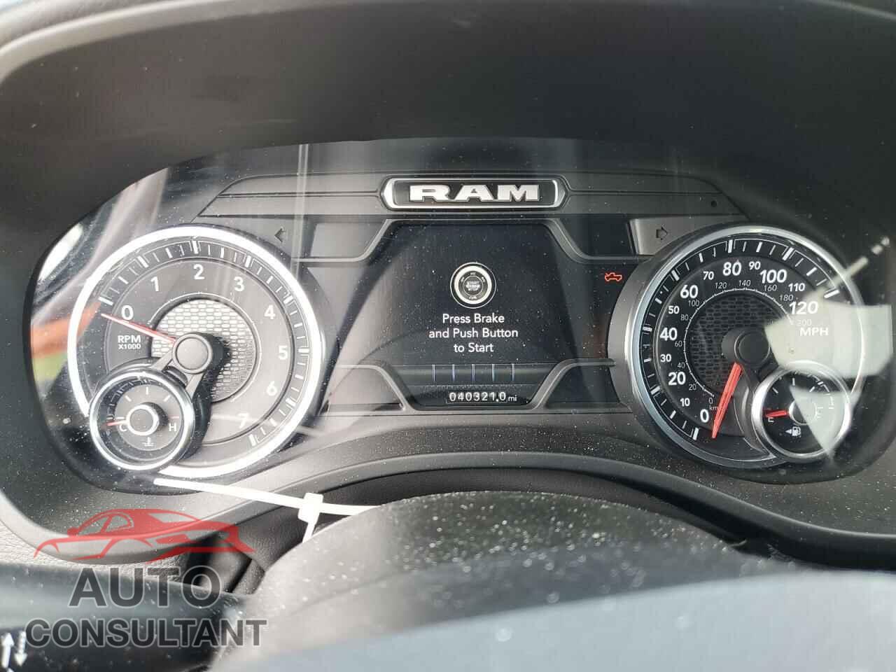 RAM 1500 2022 - 1C6RRFFG1NN238543