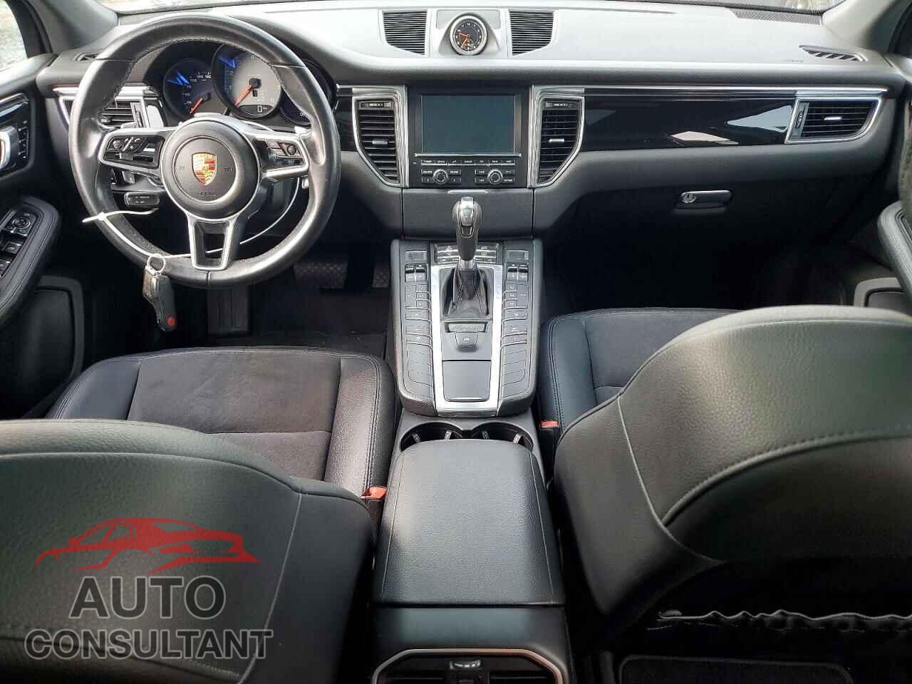 PORSCHE MACAN 2016 - WP1AB2A58GLB41233