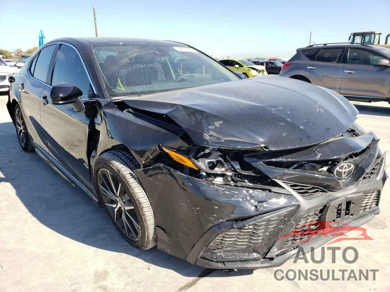 TOYOTA CAMRY 2021 - 4T1G11AK2MU545631