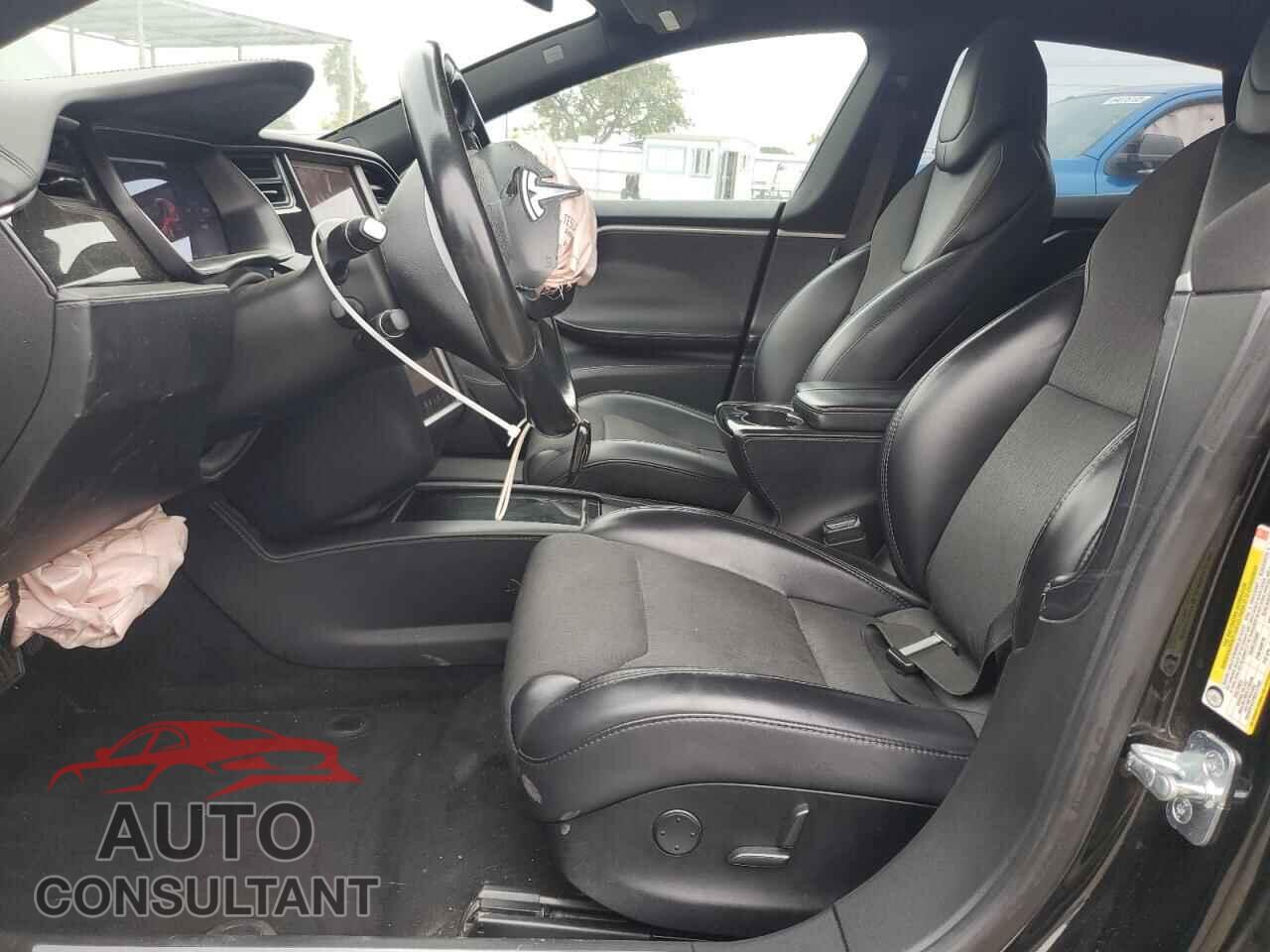 TESLA MODEL S 2018 - 5YJSA1E24JF280966