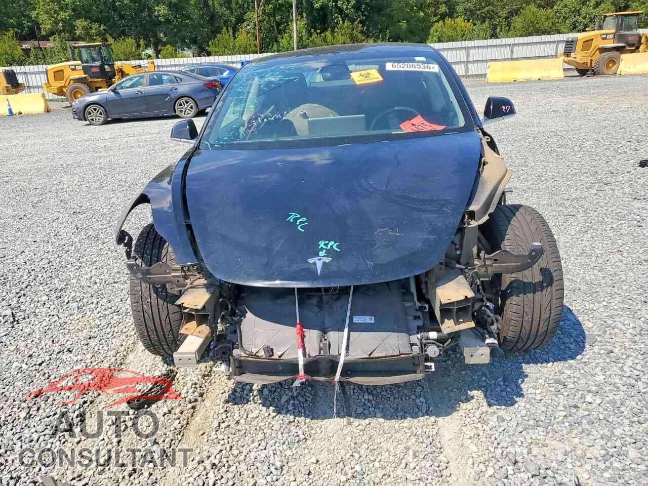 TESLA MODEL 3 2019 - 5YJ3E1EA4KF483633