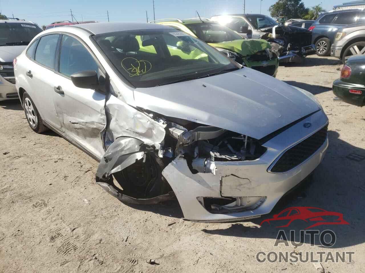 FORD FOCUS 2016 - 1FADP3E26GL367931