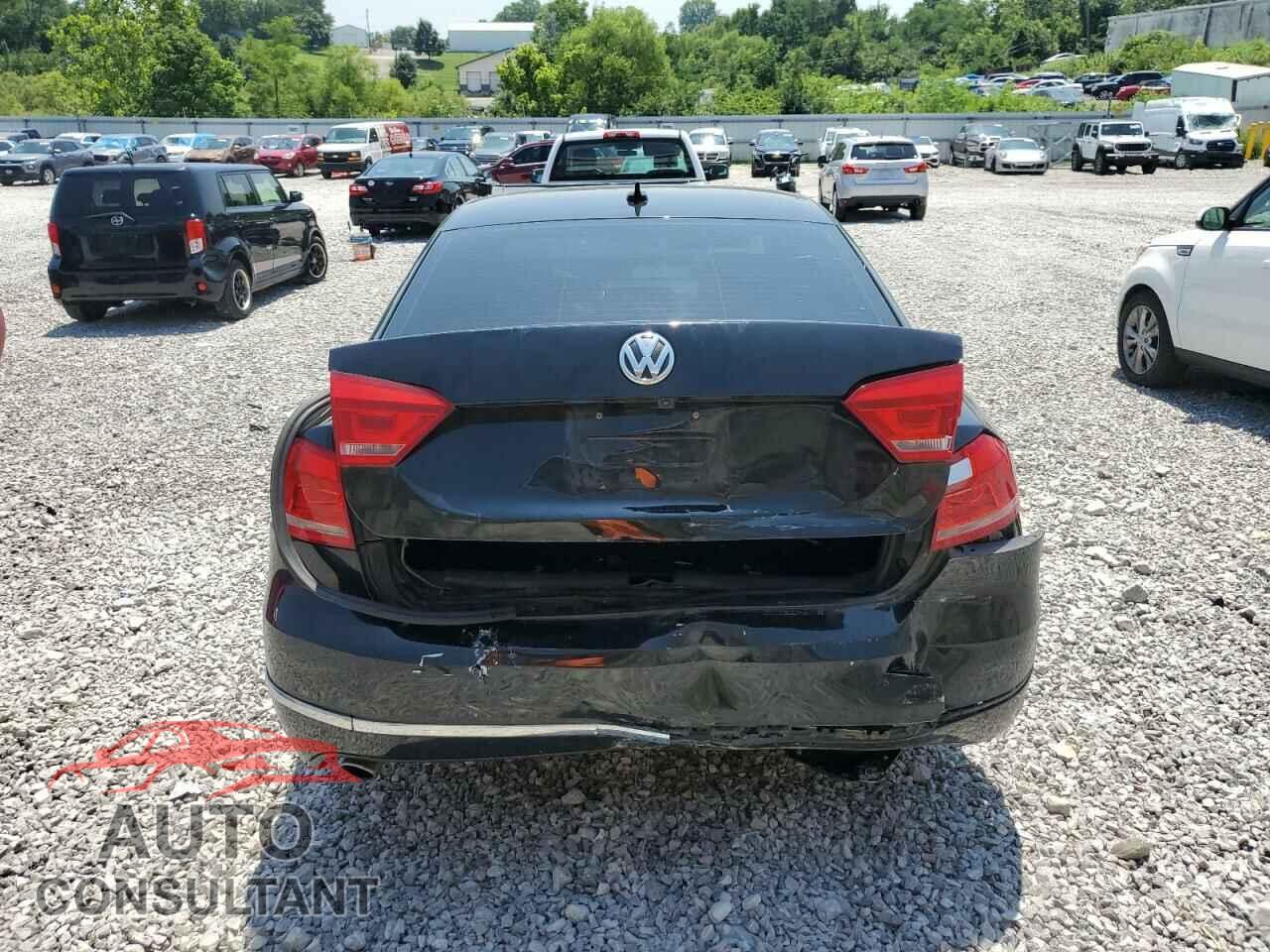 VOLKSWAGEN PASSAT 2015 - 1VWCV7A36FC097029