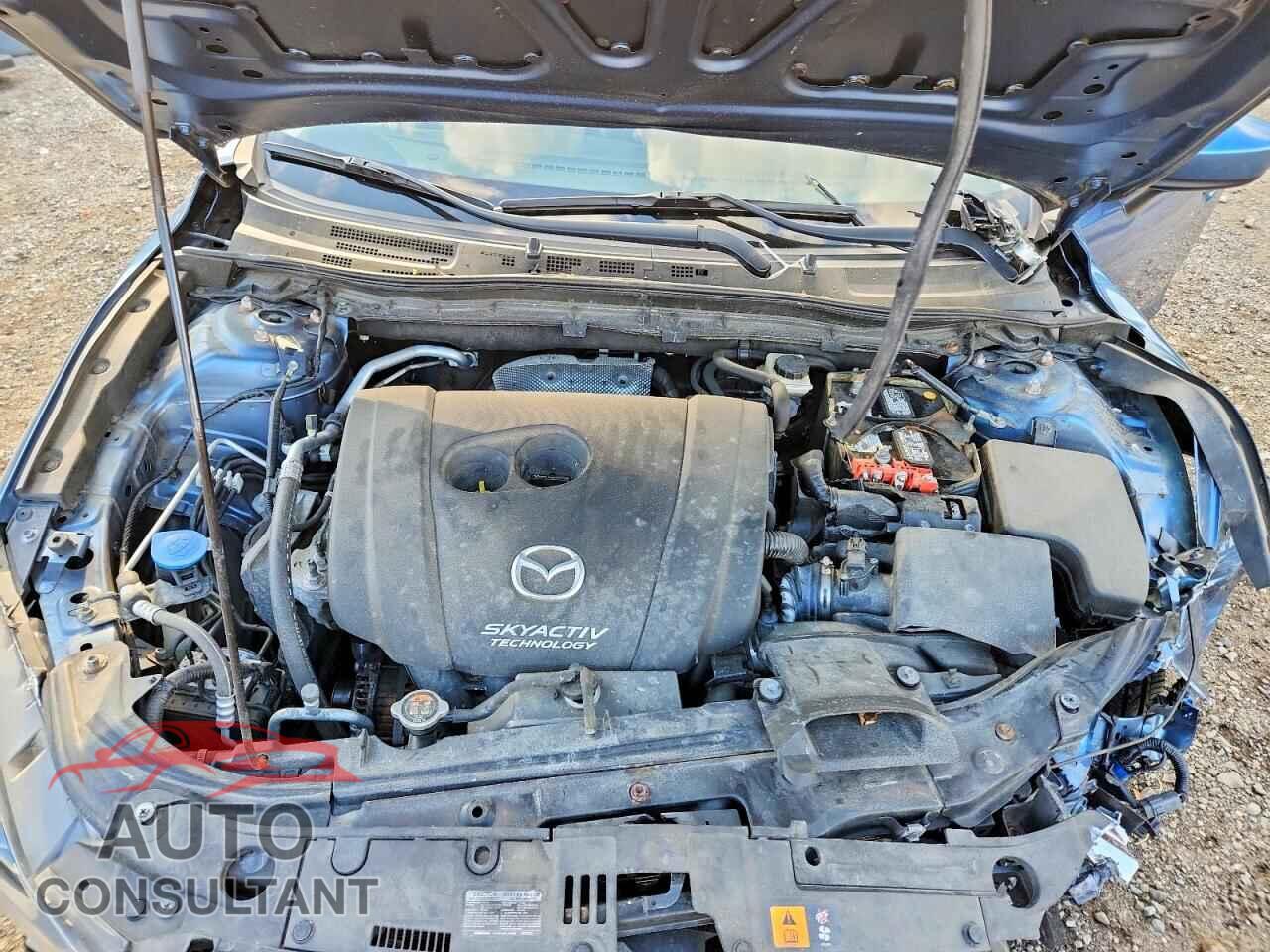 MAZDA 3 2017 - 3MZBN1U78HM120366