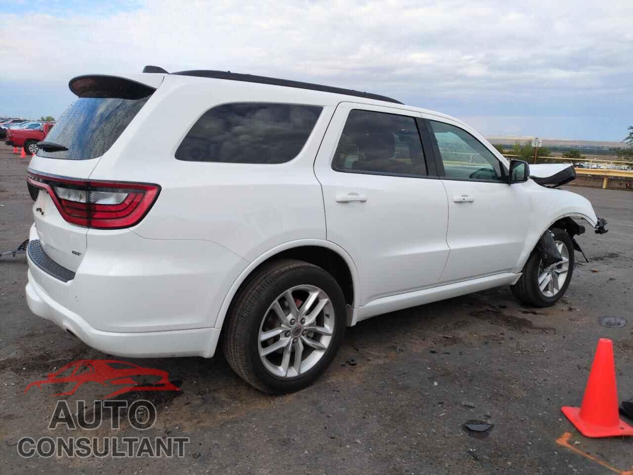 DODGE DURANGO 2023 - 1C4RDJDG7PC572183