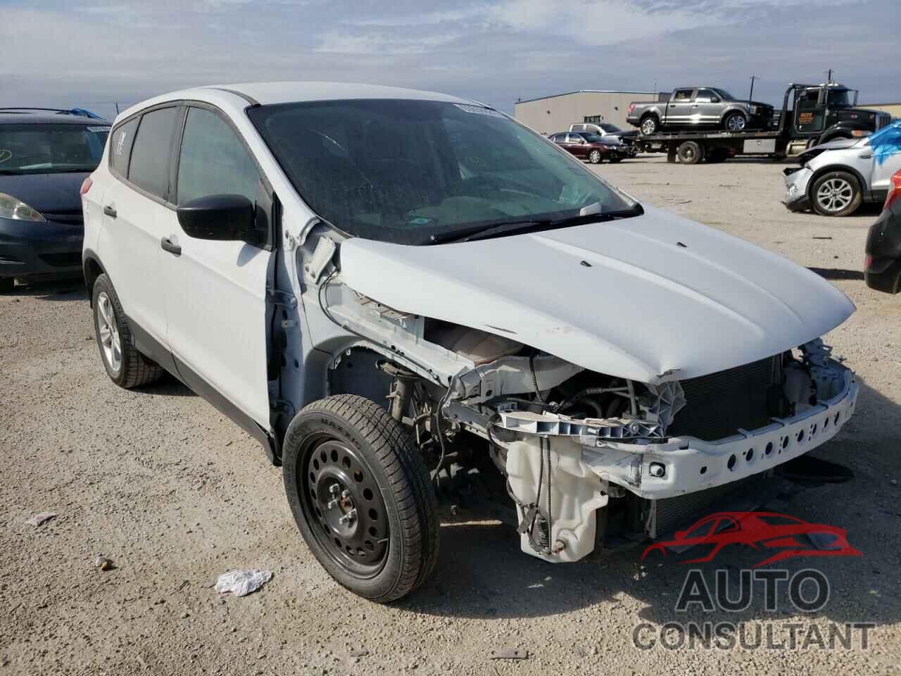 FORD ESCAPE 2016 - 1FMCU0F75GUB37066