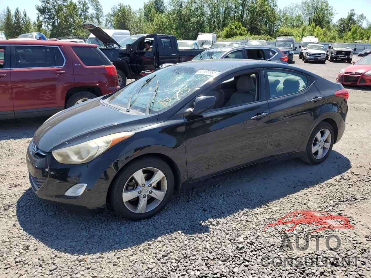HYUNDAI ELANTRA 2013 - 5NPDH4AE5DH204765