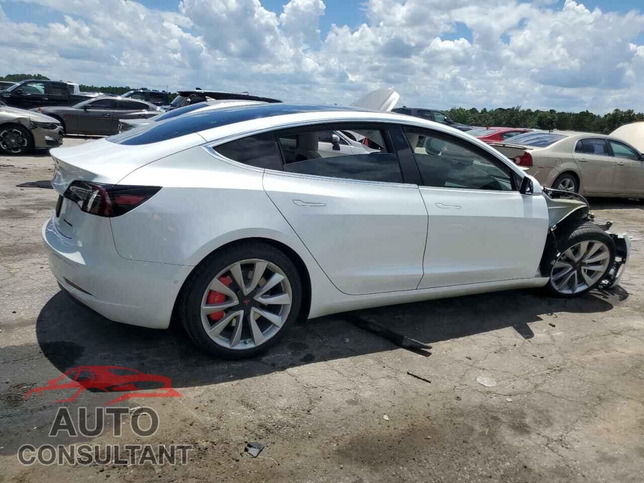 TESLA MODEL 3 2019 - 5YJ3E1EB4KF192316