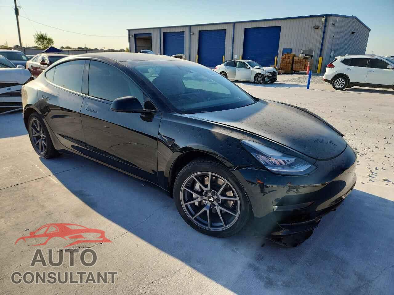 TESLA MODEL 3 2021 - 5YJ3E1EB0MF862771