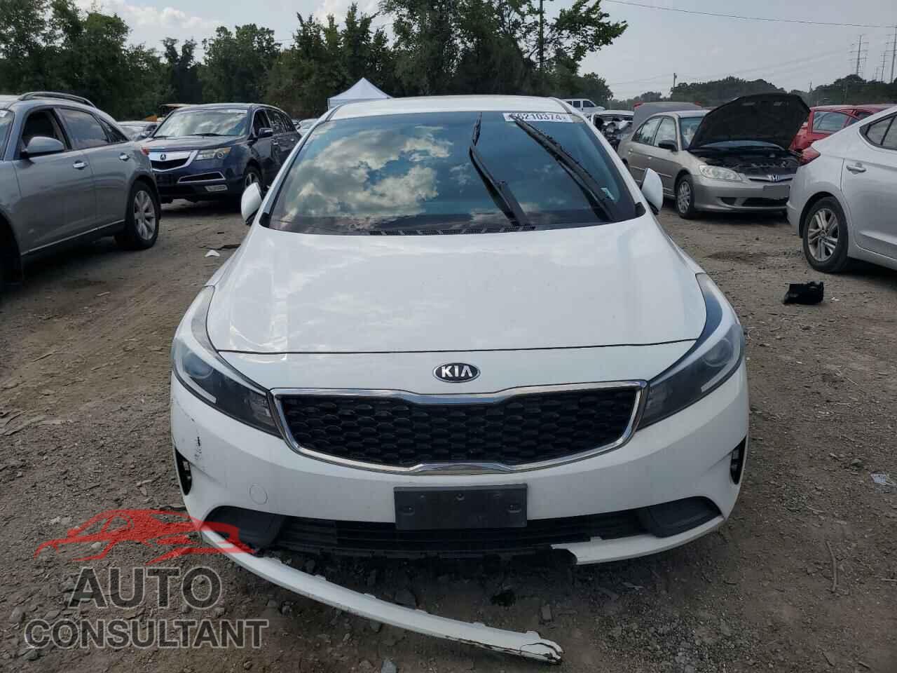 KIA FORTE 2017 - 3KPFK4A74HE060275