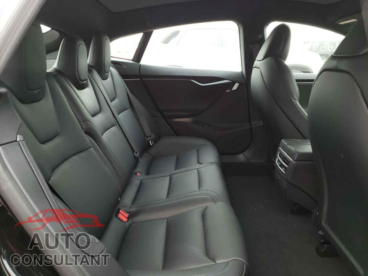 TESLA MODEL S 2021 - 5YJSA1E27MF426703