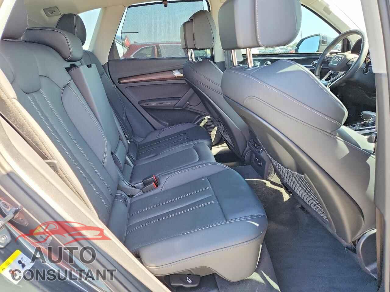 AUDI Q5 2023 - WA1BBAFYXP2005639