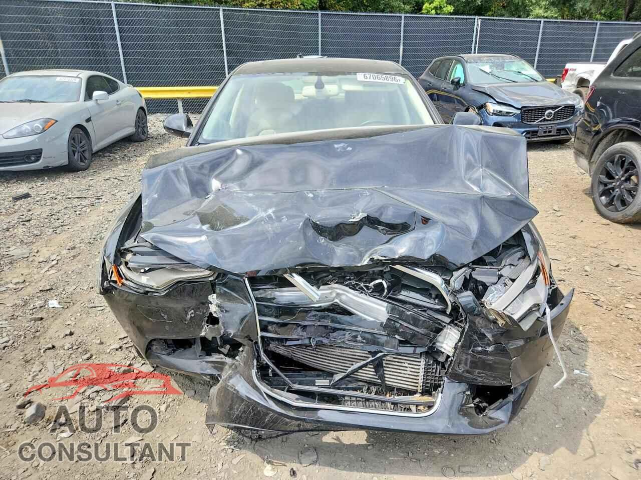 AUDI A6 2013 - WAUDFAFC5DN026459