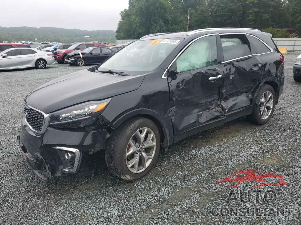 KIA SORENTO 2019 - 5XYPK4A59KG452052