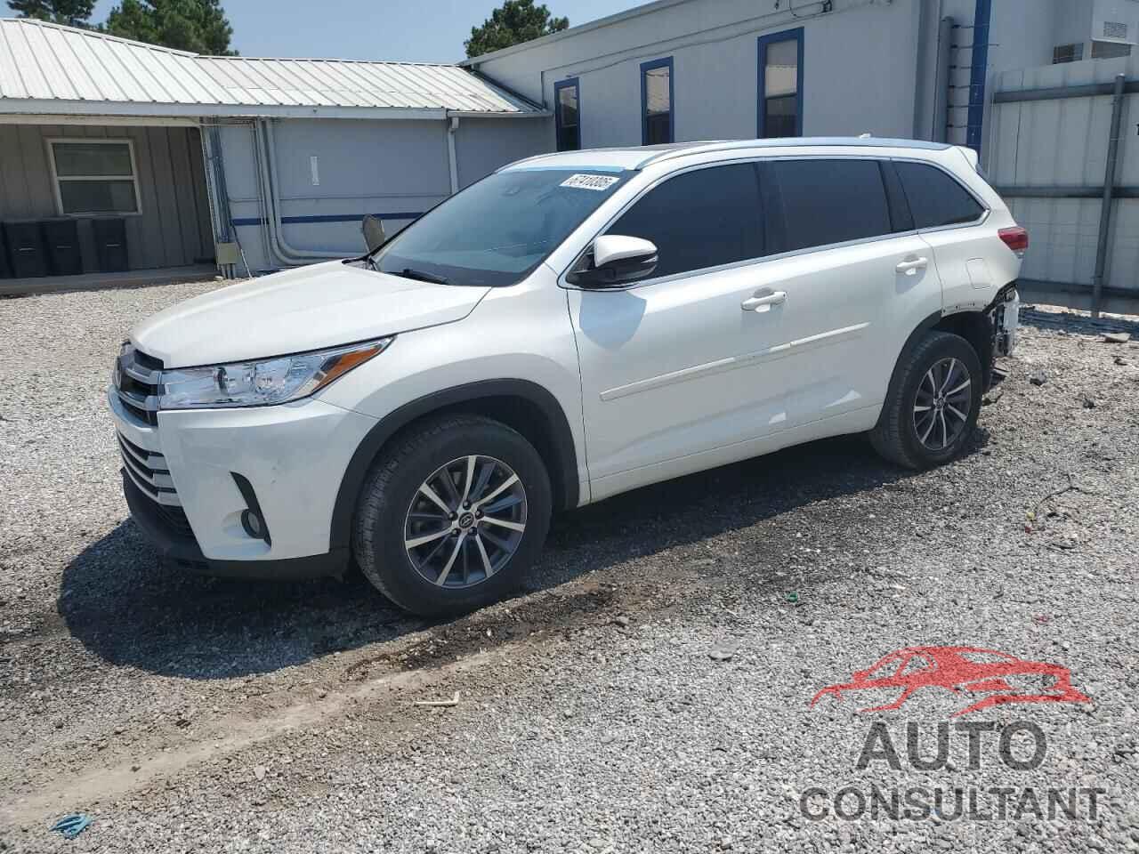 TOYOTA HIGHLANDER 2018 - 5TDKZRFH3JS244563