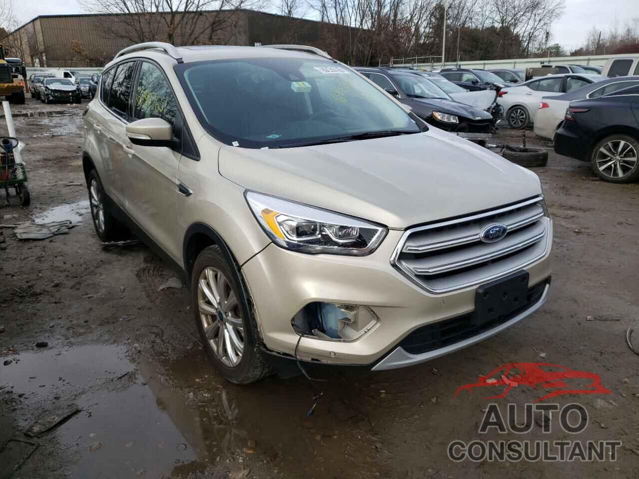 FORD ESCAPE 2018 - 1FMCU9J92JUB59367