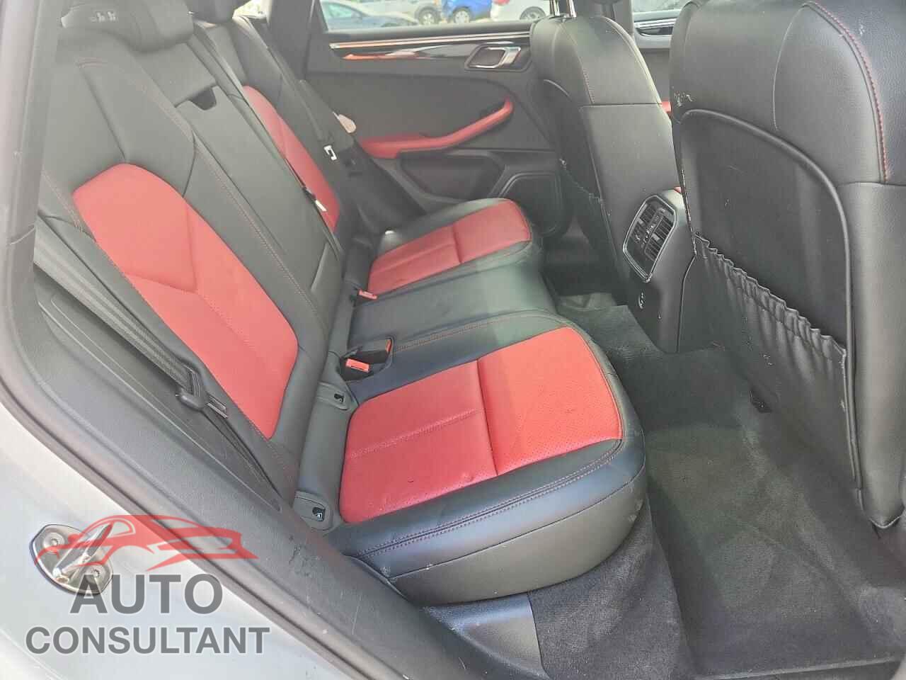 PORSCHE MACAN 2021 - WP1AA2A56MLB01179