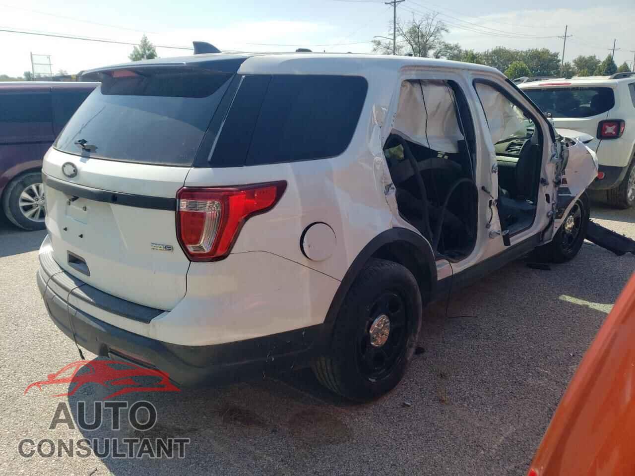 FORD EXPLORER 2018 - 1FM5K8AR0JGB58547
