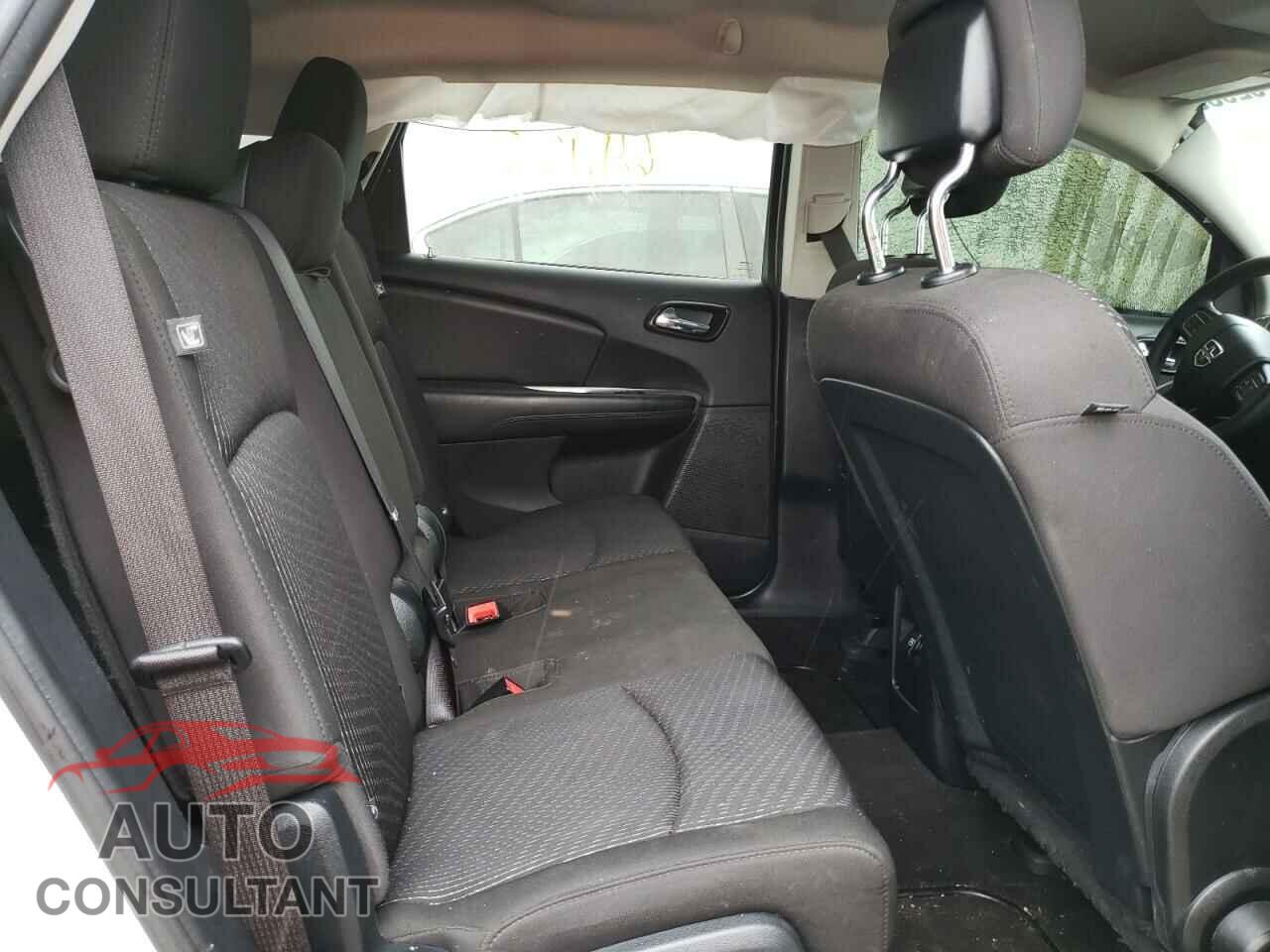 DODGE JOURNEY 2017 - 3C4PDCBB7HT590439
