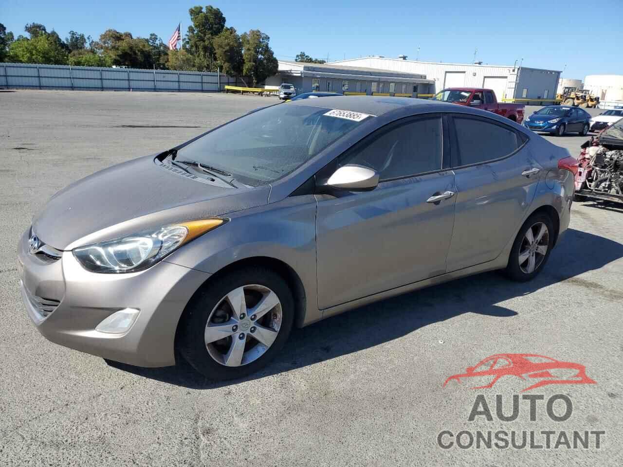 HYUNDAI ELANTRA 2013 - 5NPDH4AE9DH158535