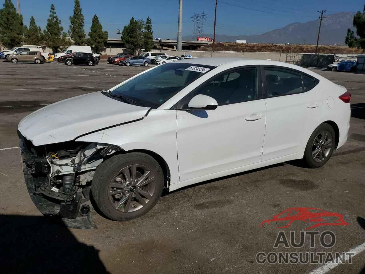 HYUNDAI ELANTRA 2018 - 5NPD84LF2JH369173