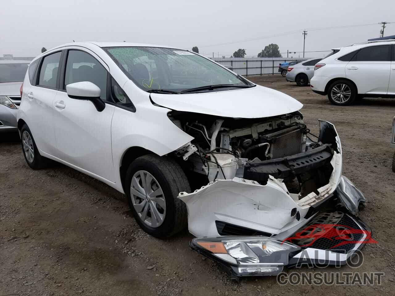 NISSAN VERSA 2018 - 3N1CE2CP3JL353066