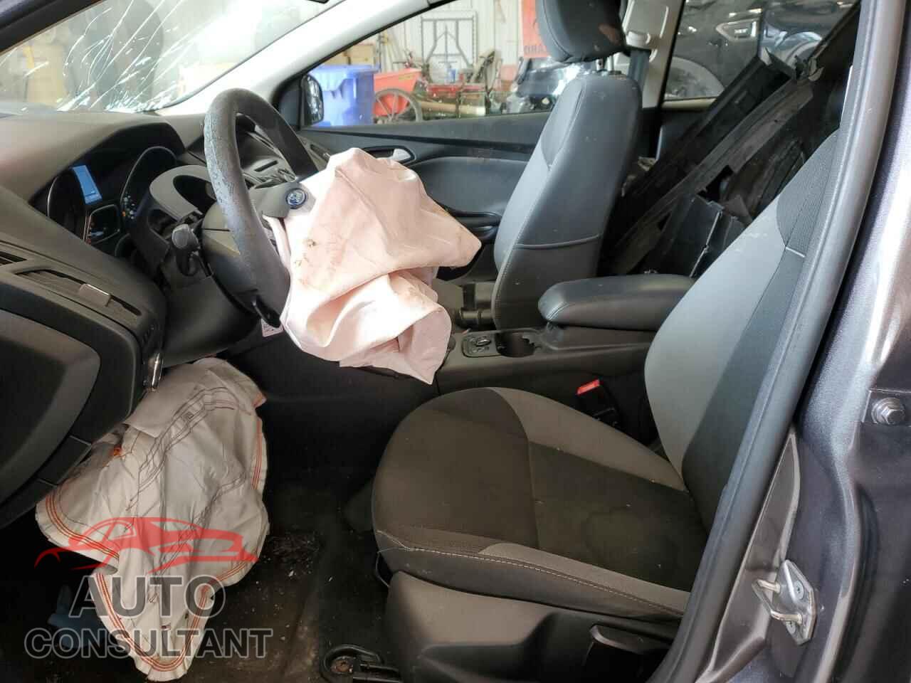 FORD FOCUS 2014 - 1FADP3F22EL379764