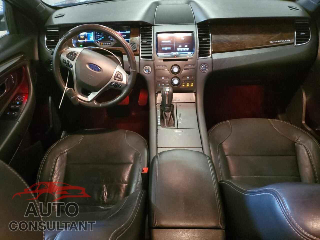 FORD TAURUS 2014 - 1FAHP2F80EG101552