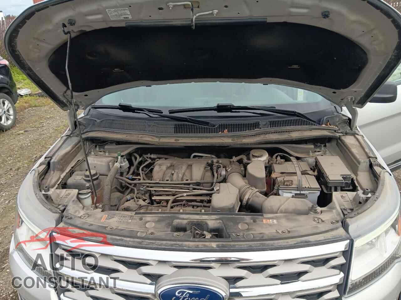 FORD EXPLORER 2018 - 1FM5K8D80JGB81152