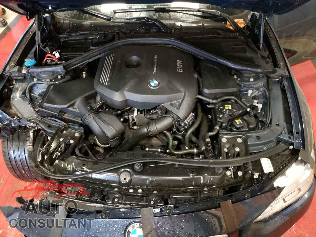 BMW 3 SERIES 2017 - WBA8D9C58HK894202