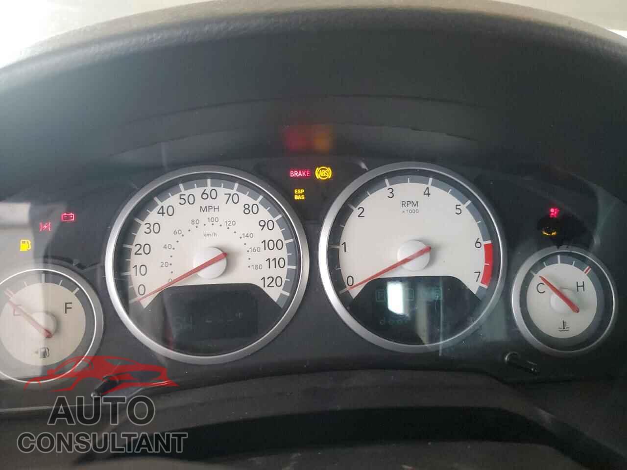 DODGE CARAVAN 2010 - 2D4RN5D12AR119140