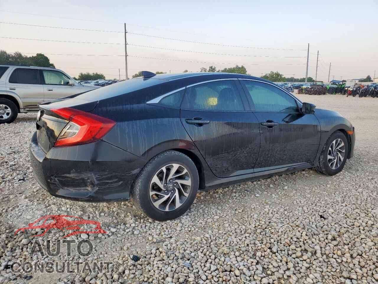 HONDA CIVIC 2017 - 19XFC2F79HE052411