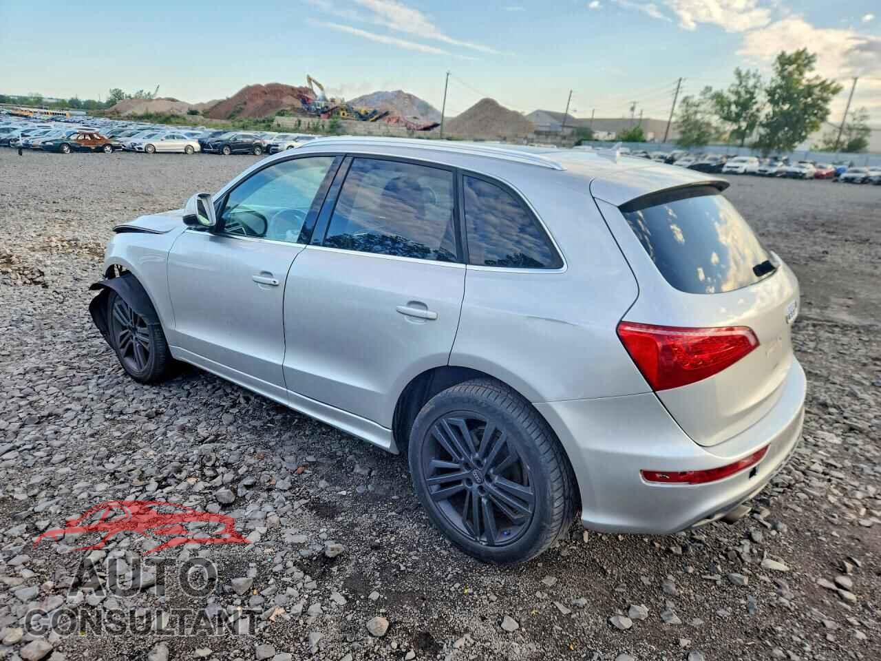 AUDI Q5 2012 - WA1DKAFP3CA005000
