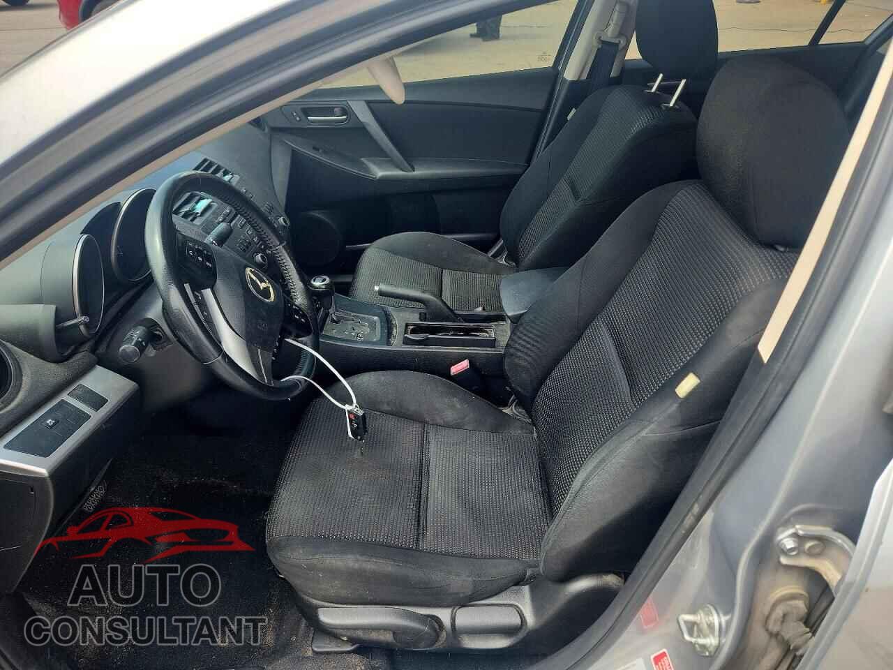 MAZDA 3 2012 - JM1BL1V70C1658010