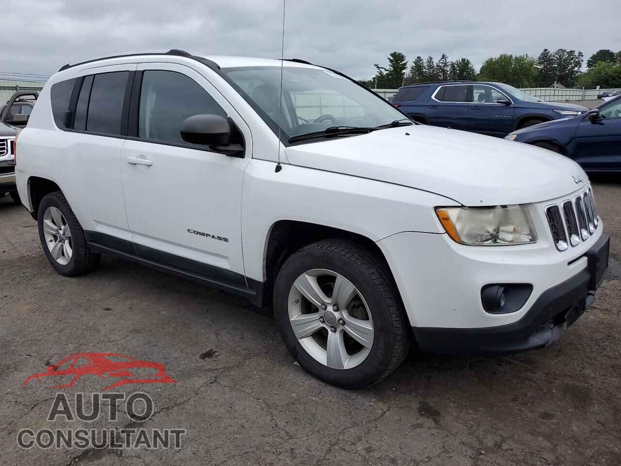 JEEP COMPASS 2011 - 1J4NF1FB2BD215582