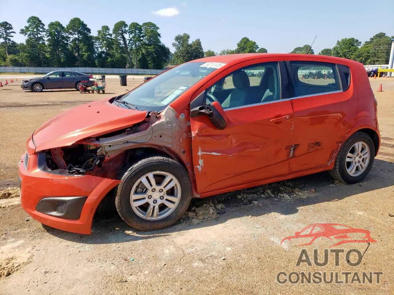 CHEVROLET SONIC 2012 - 1G1JC6SB7C4198921