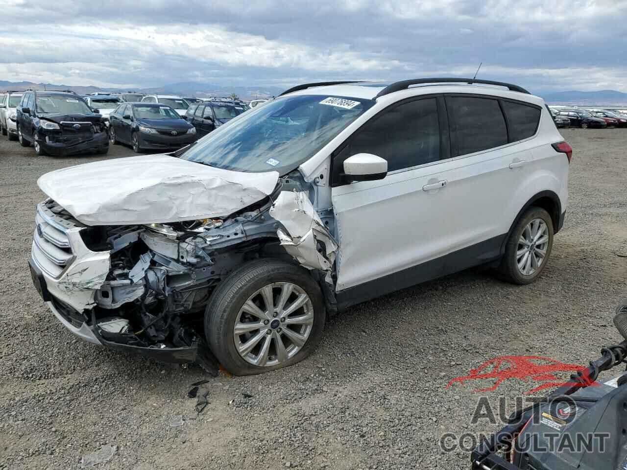 FORD ESCAPE 2019 - 1FMCU0HD4KUB26748