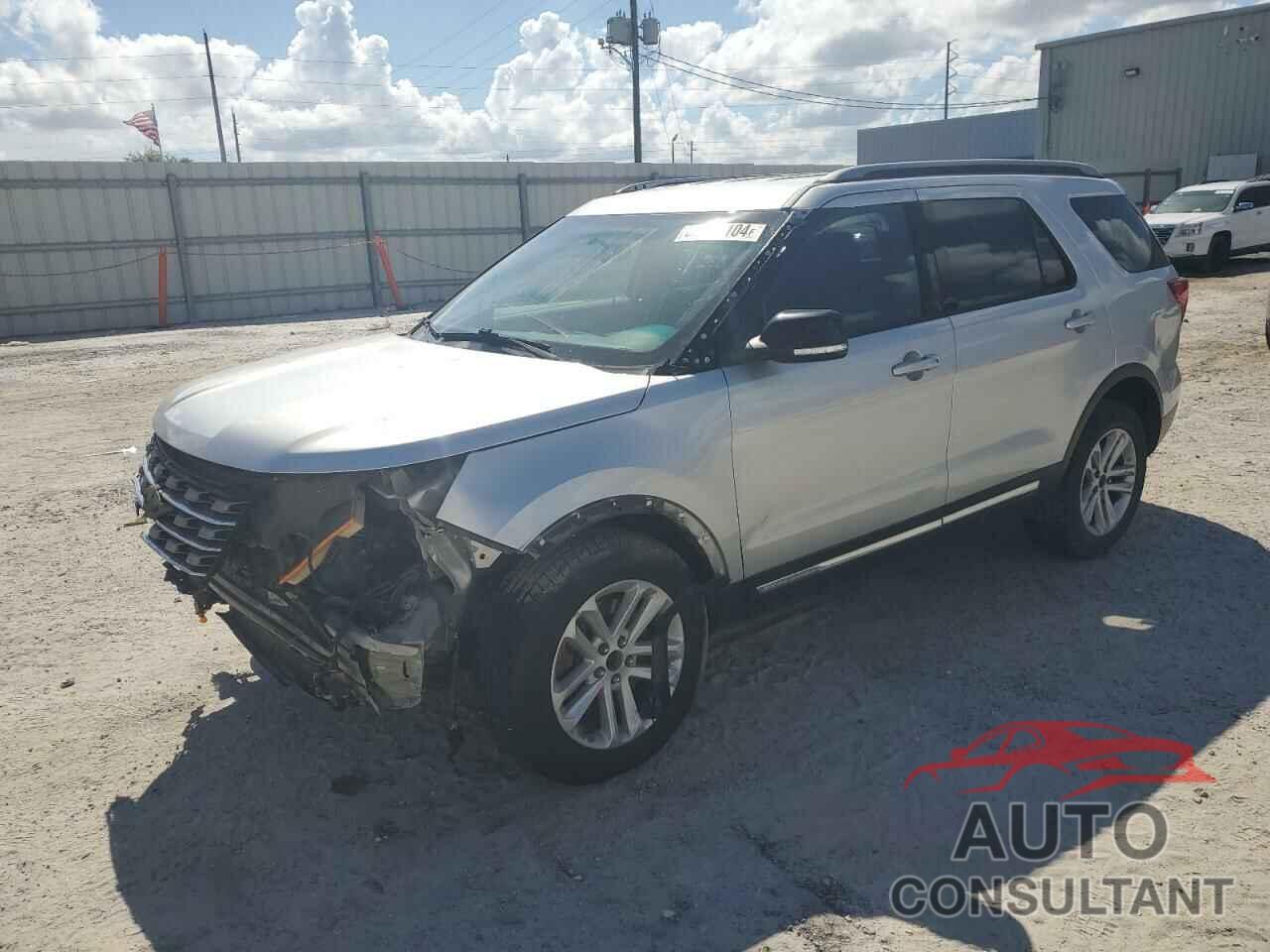 FORD EXPLORER 2017 - 1FM5K7DHXHGC03260