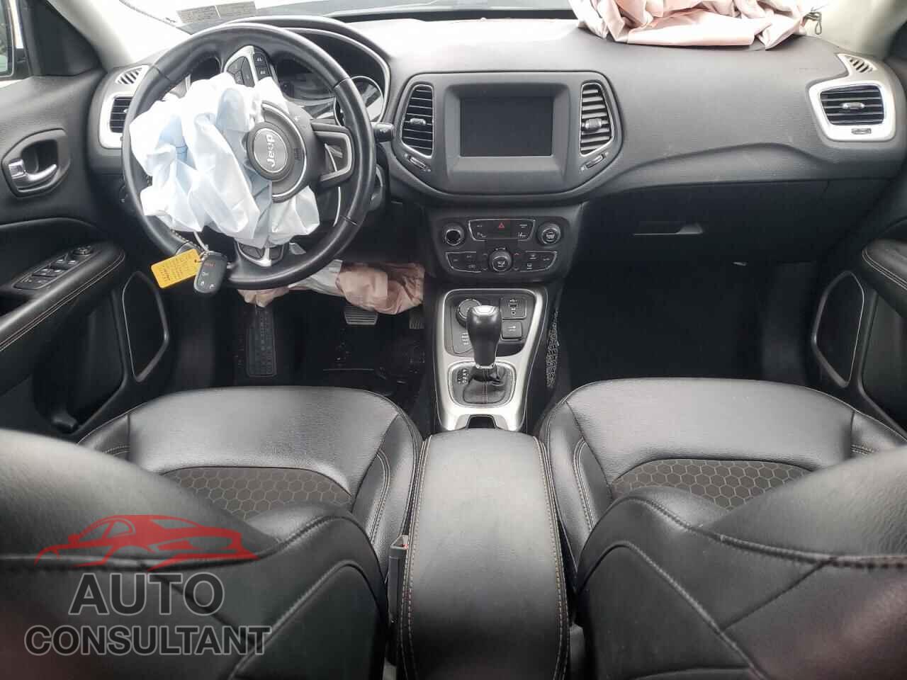 JEEP COMPASS 2020 - 3C4NJDBB6LT228794