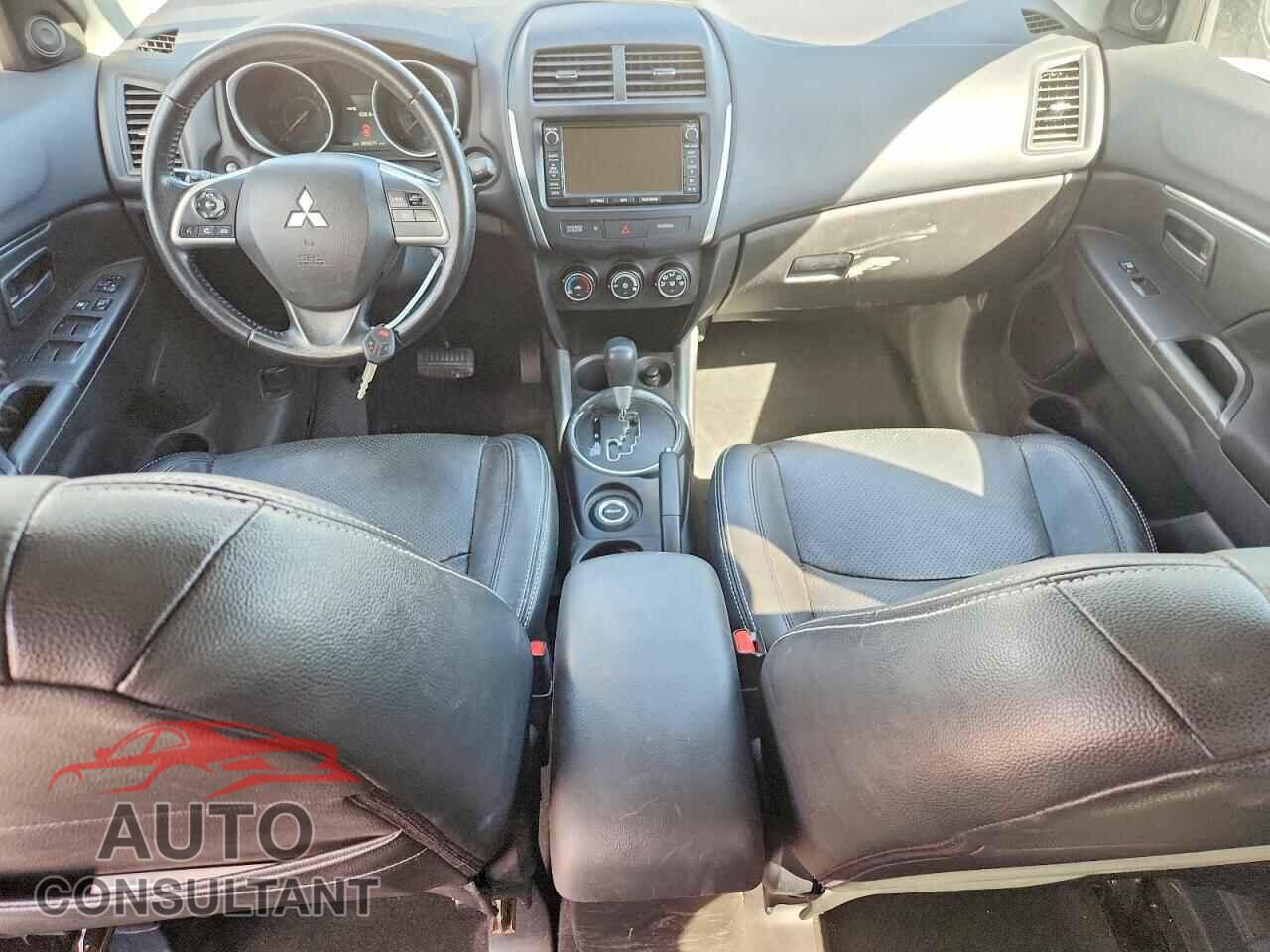 MITSUBISHI OUTLANDER 2014 - 4A4AR3AUXEE030445