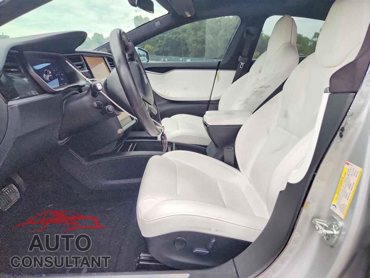 TESLA MODEL S 2018 - 5YJSA1E23JF261325