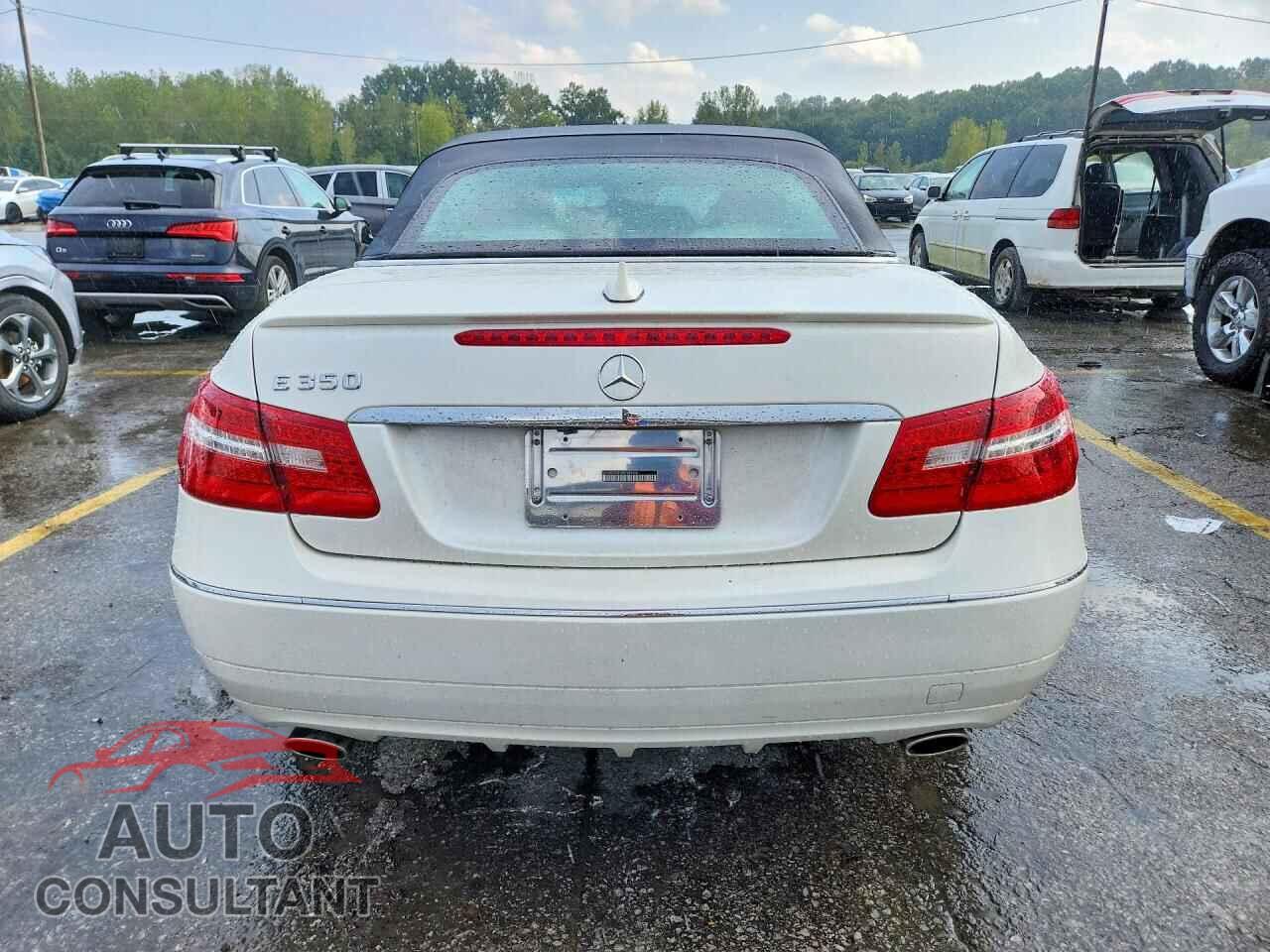 MERCEDES-BENZ E-CLASS 2011 - WDDKK5GFXBF080696