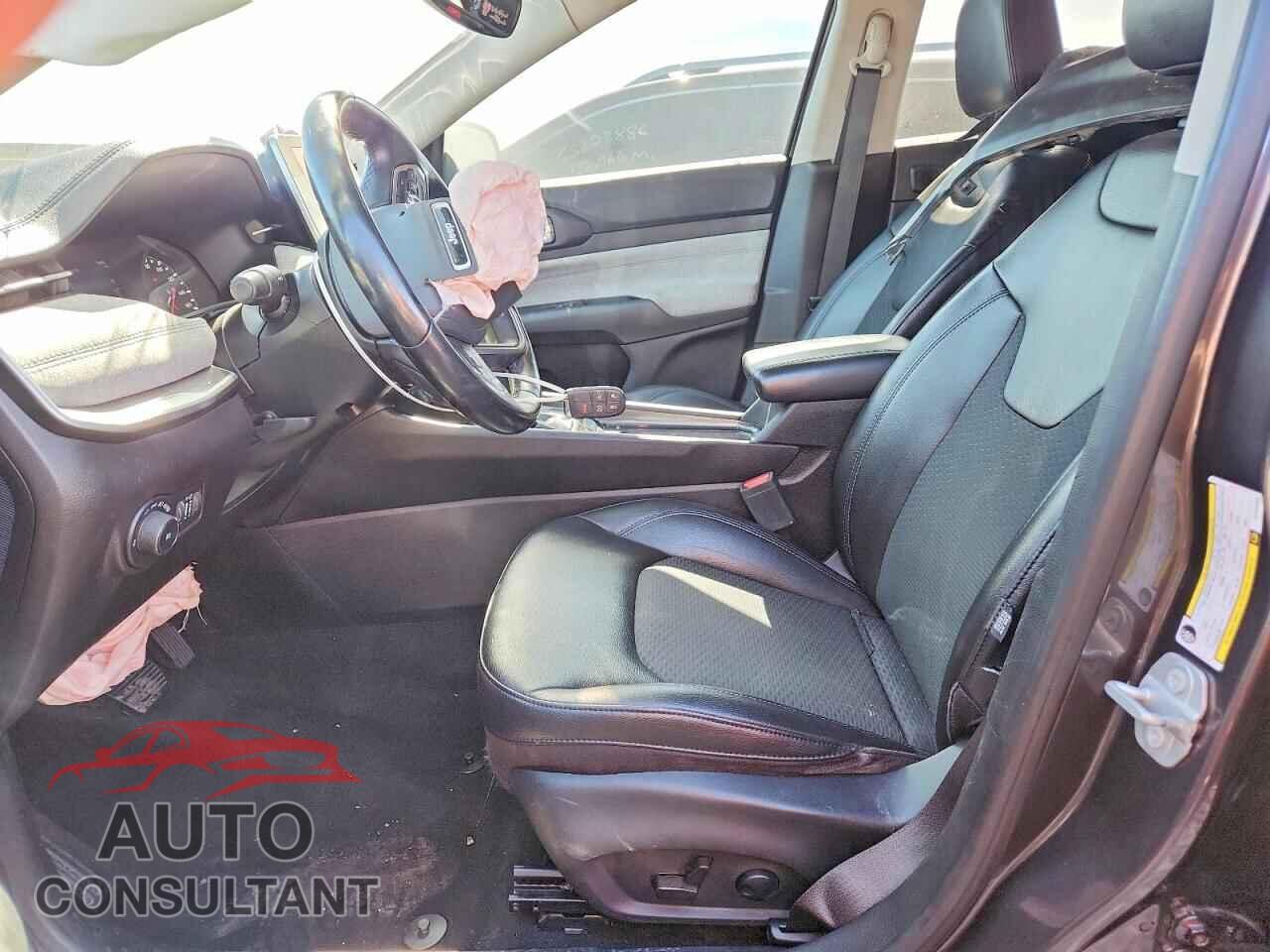 JEEP COMPASS 2022 - 3C4NJCBB0NT103352