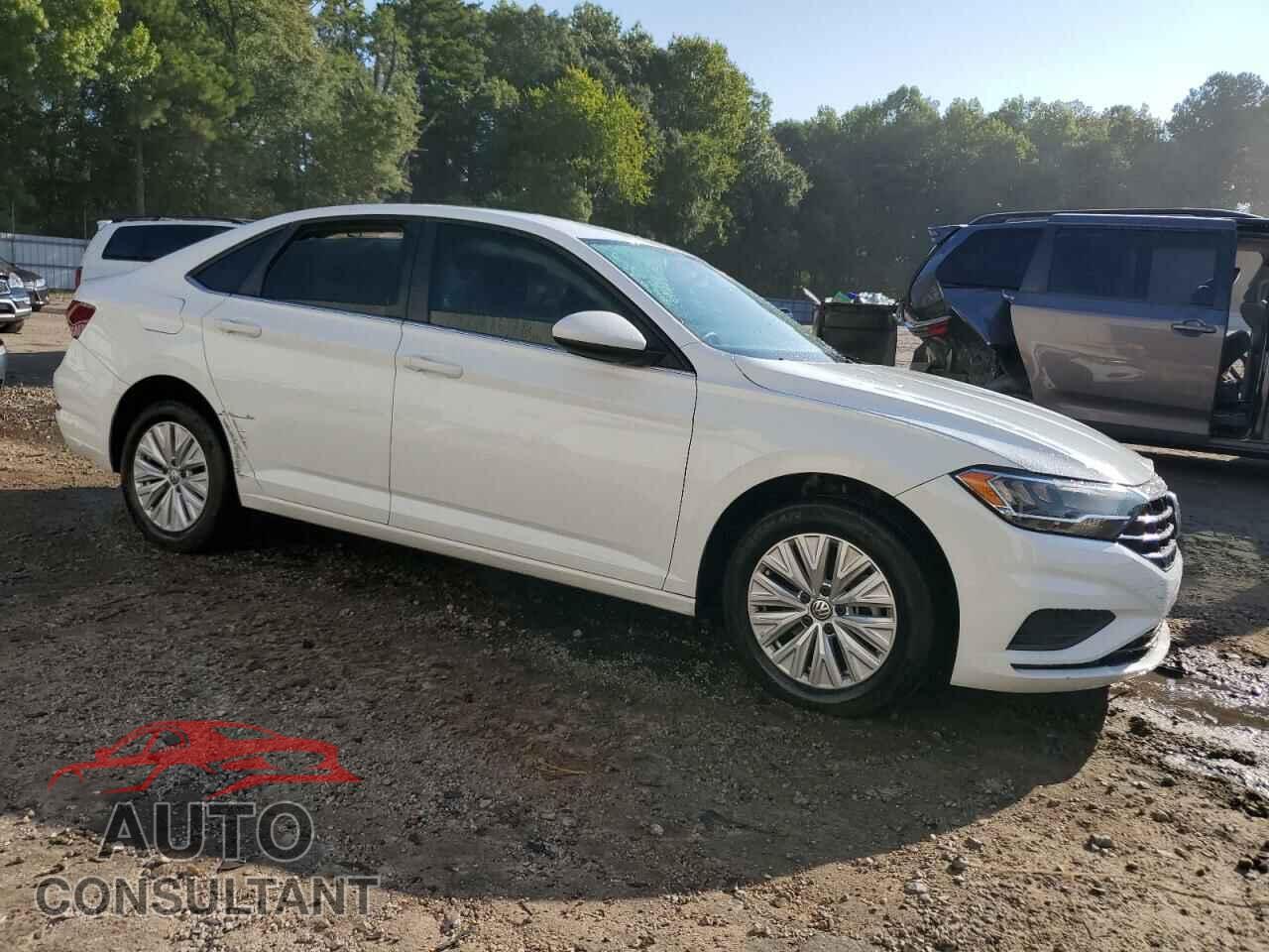VOLKSWAGEN JETTA 2019 - 3VWCB7BU4KM237166