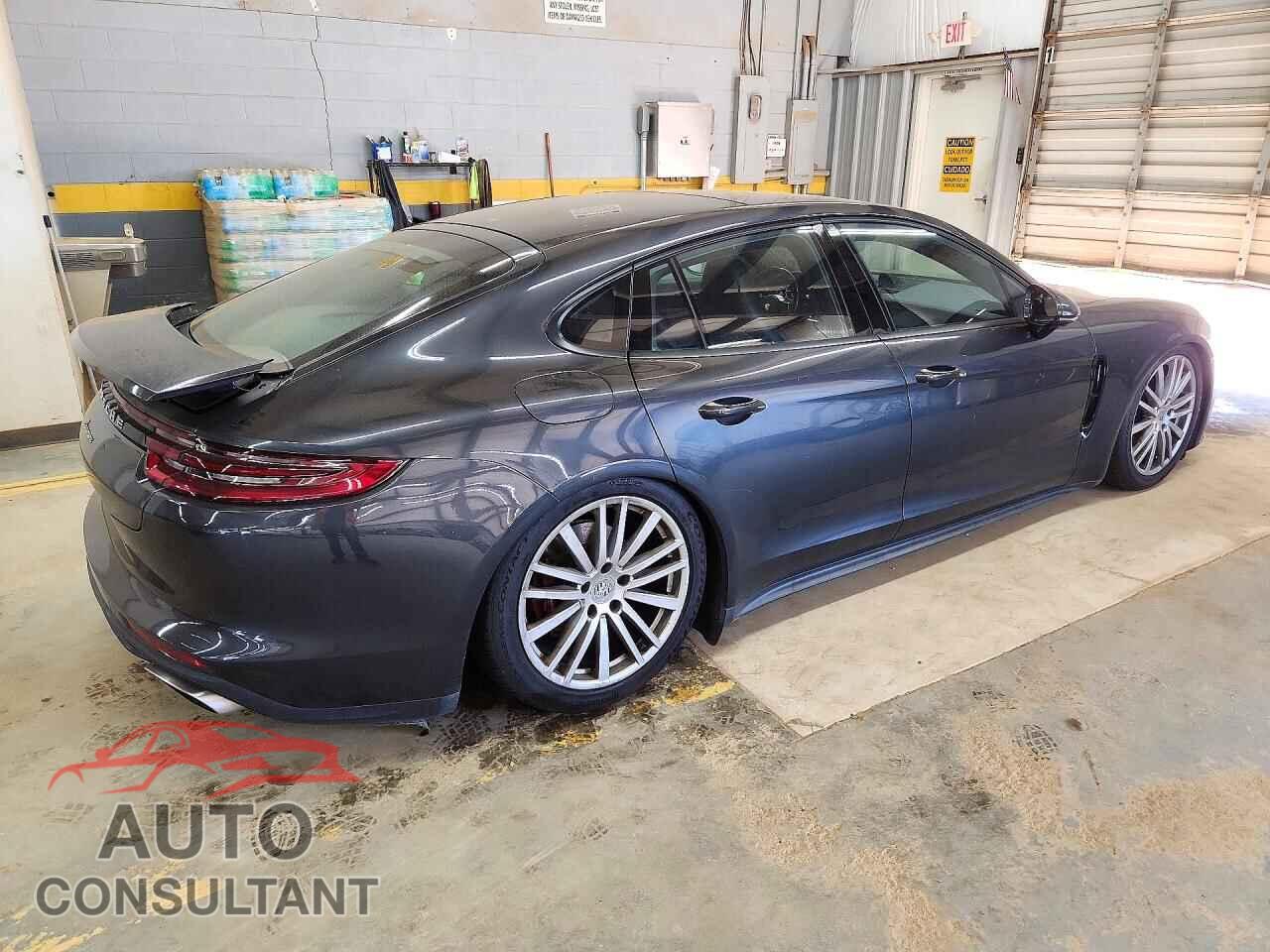 PORSCHE PANAMERA 2017 - WP0AA2A77HL101653