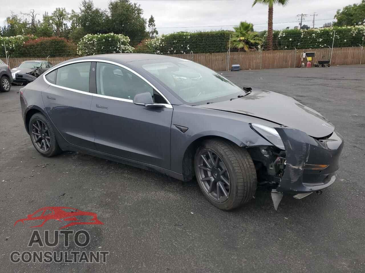 TESLA MODEL 3 2018 - 5YJ3E1EA2JF045577