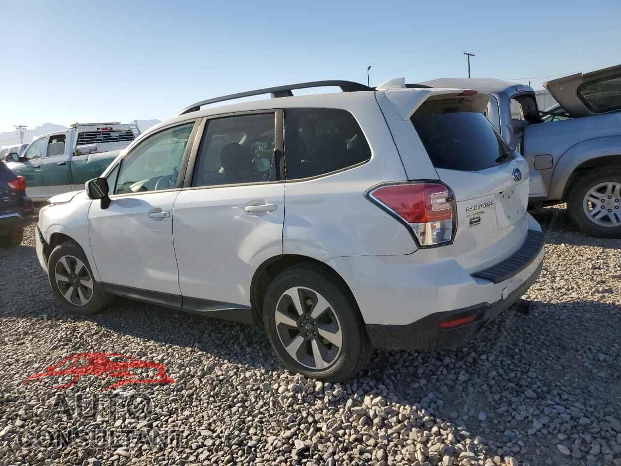 SUBARU FORESTER 2017 - JF2SJAEC4HH424133