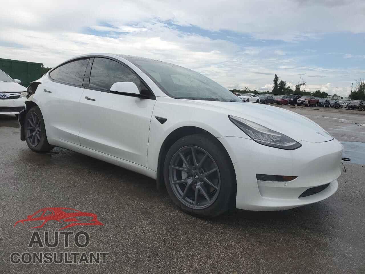 TESLA MODEL 3 2021 - 5YJ3E1EA8MF857860